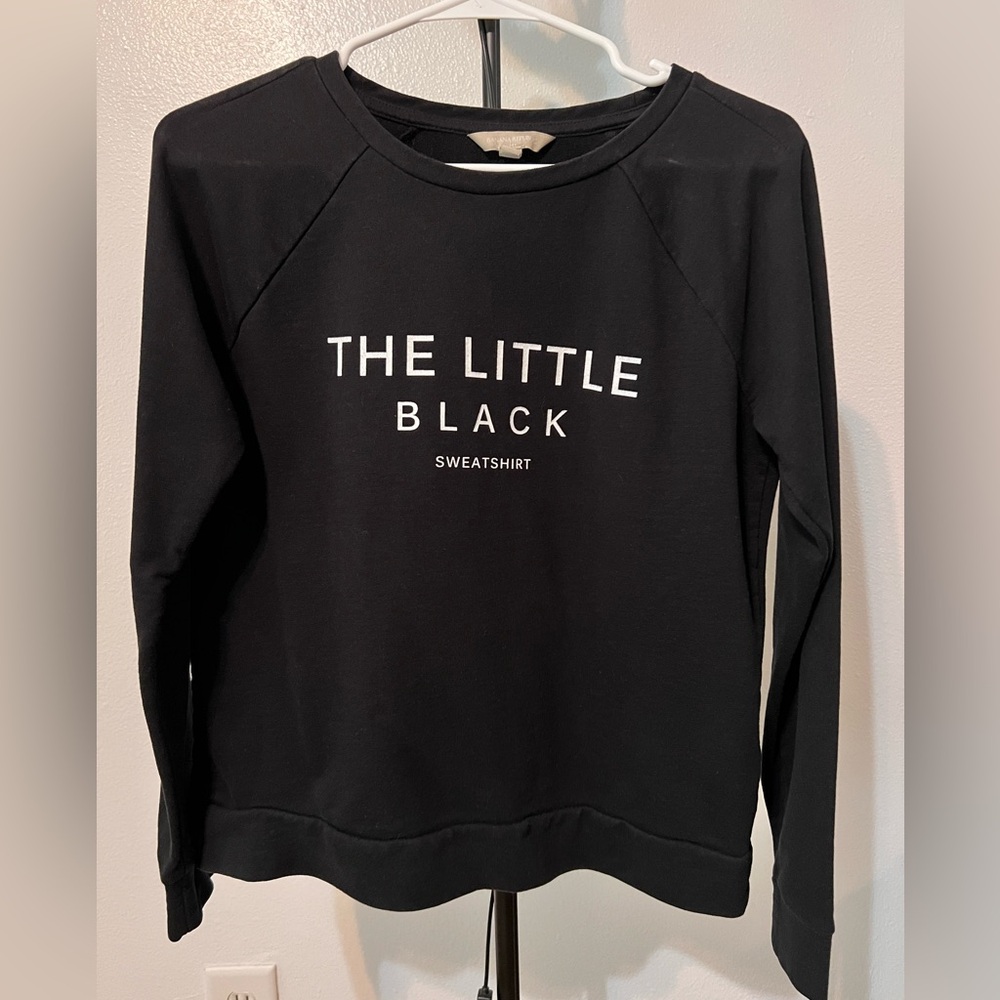 Banana Republic “Little Black Sweatshirt” RARE ✨✨